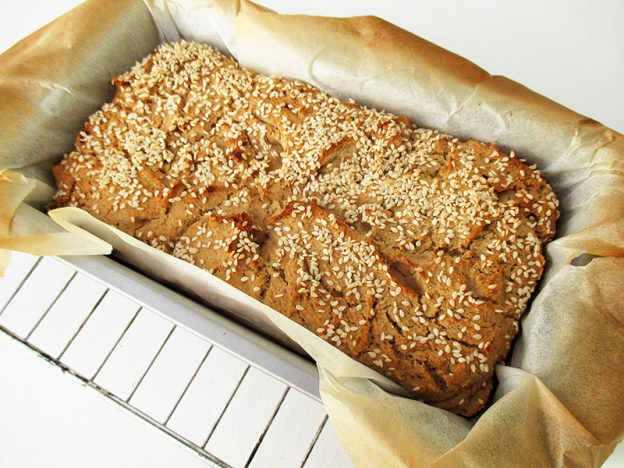 Quinoa Brot (Vegan, Glutenfrei, Ohne Öl) | Das Vegan Monster